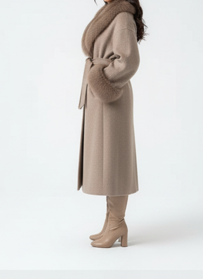 Brava – Abrigo Corto Nube de Invierno