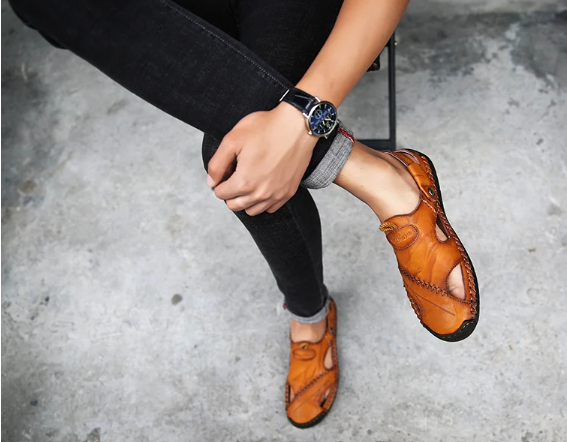Sandalias clásicas de piel
