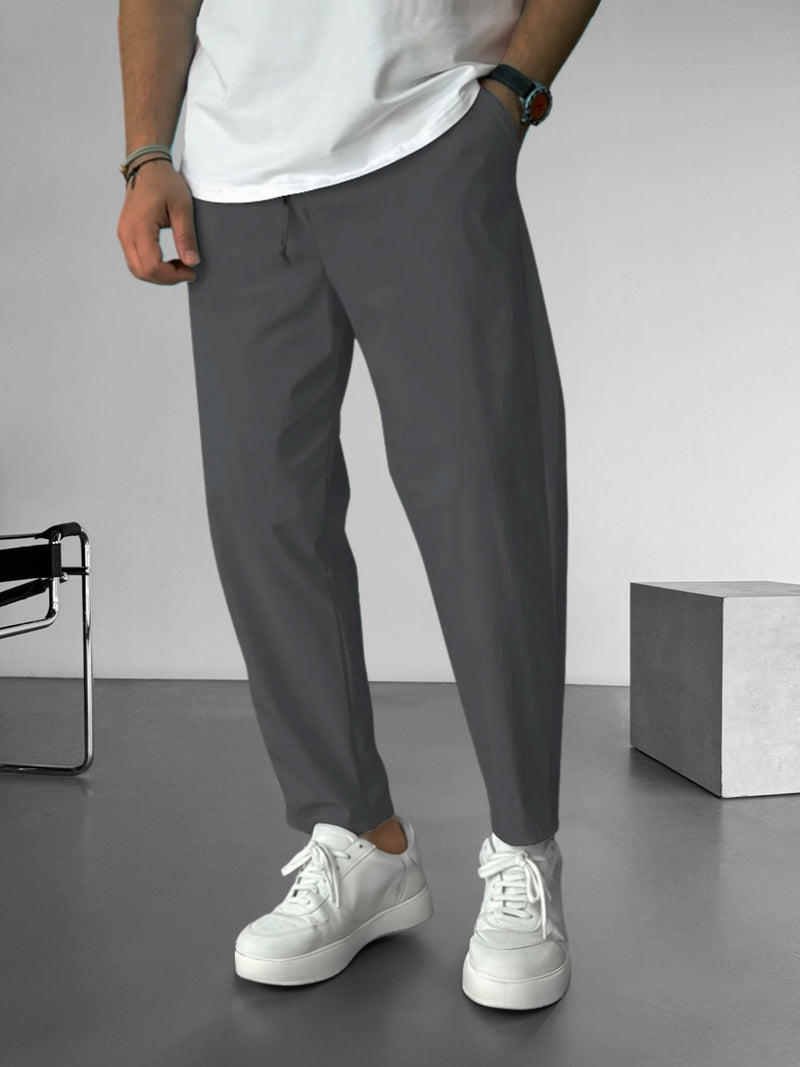 Elegantes pantalones ajustados con cordón