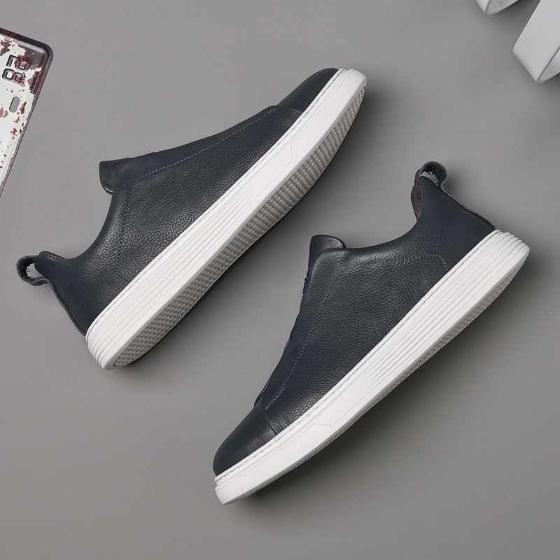 Elegantes zapatos de piel