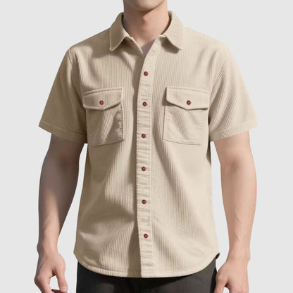 Elegante camisa de pana para hombre