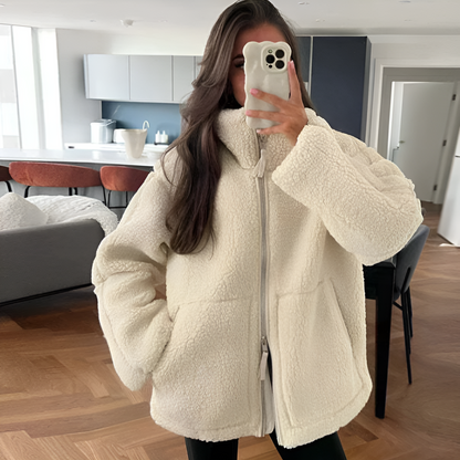 Celia Brava – Chaqueta Oversized Teddy Luxe