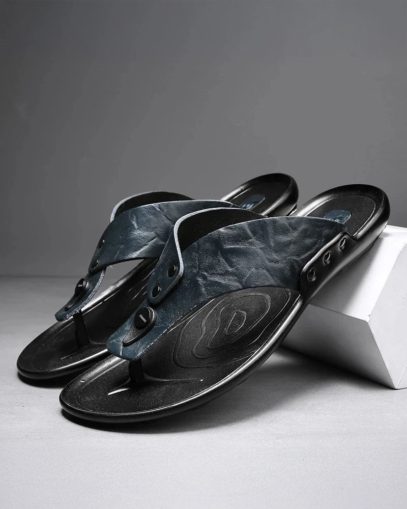 Elegantes sandalias de piel