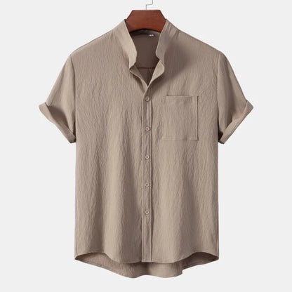 Elegante camisa transpirable de verano