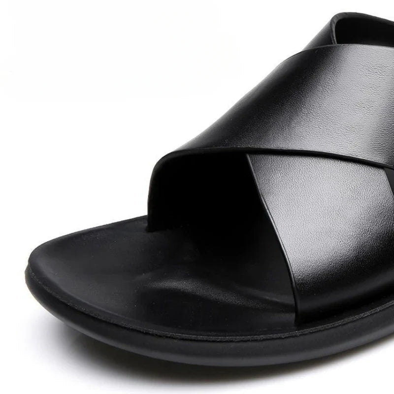 Elegantes sandalias de piel