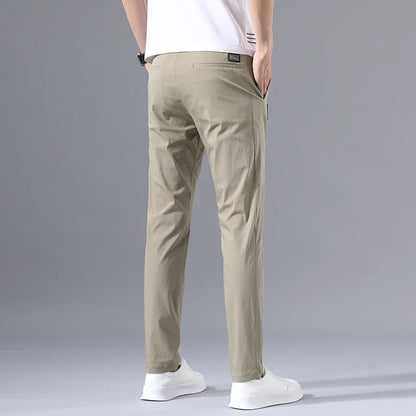 Chino informal para hombre