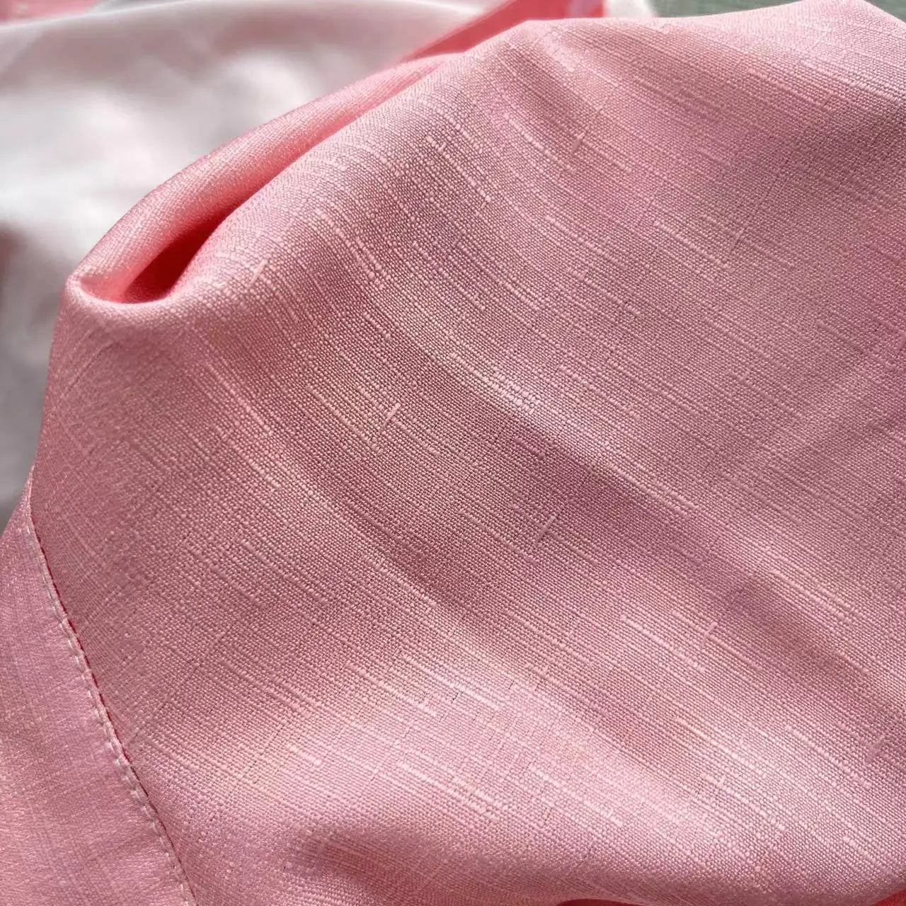 Elegante camisa de colores