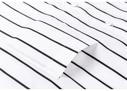 Elegante camisa de algodón a rayas