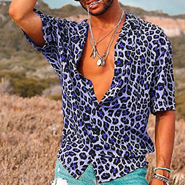 Camisa con estampado de leopardo