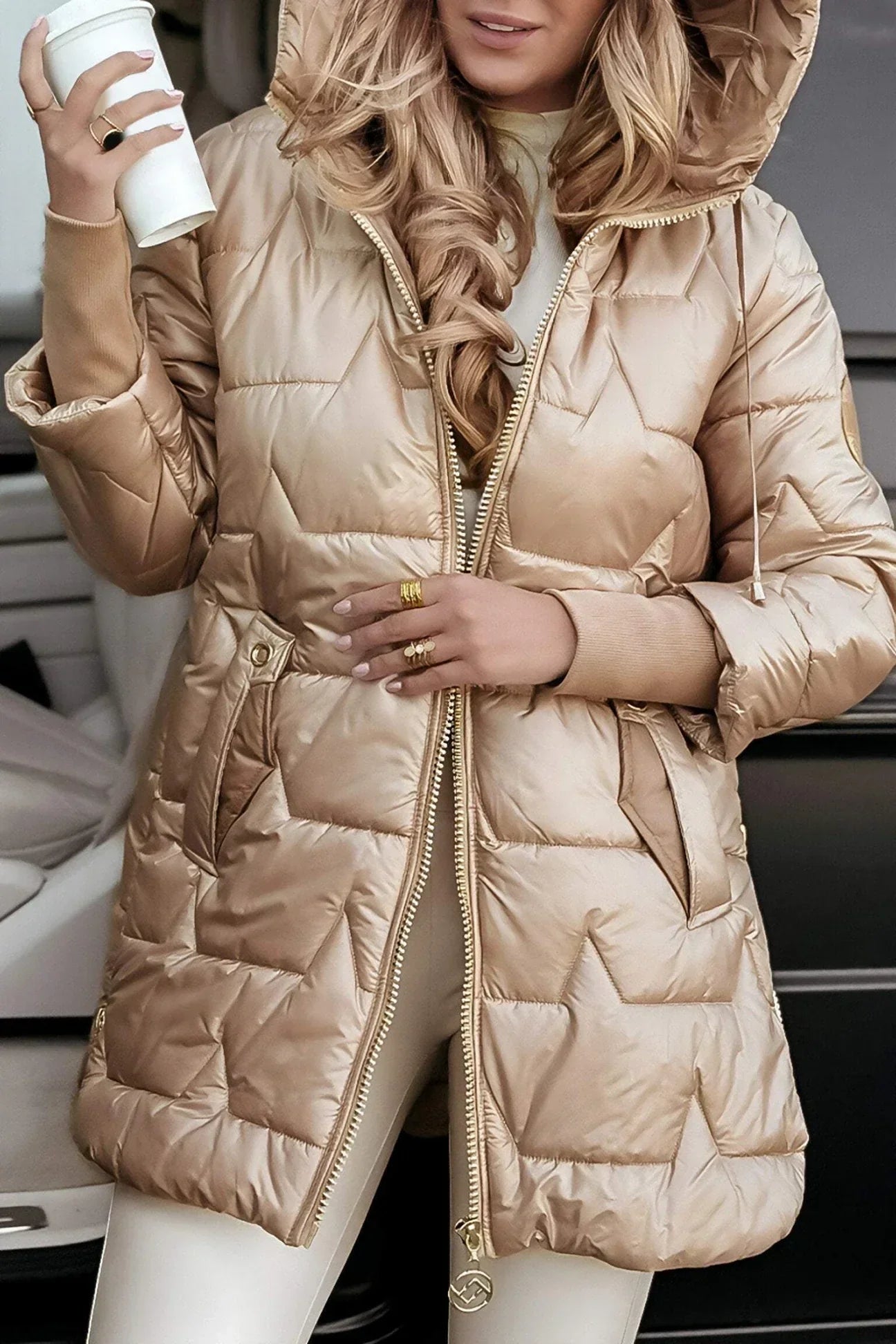 Valorine™ | Elegante abrigo de invierno con capucha y acolchado